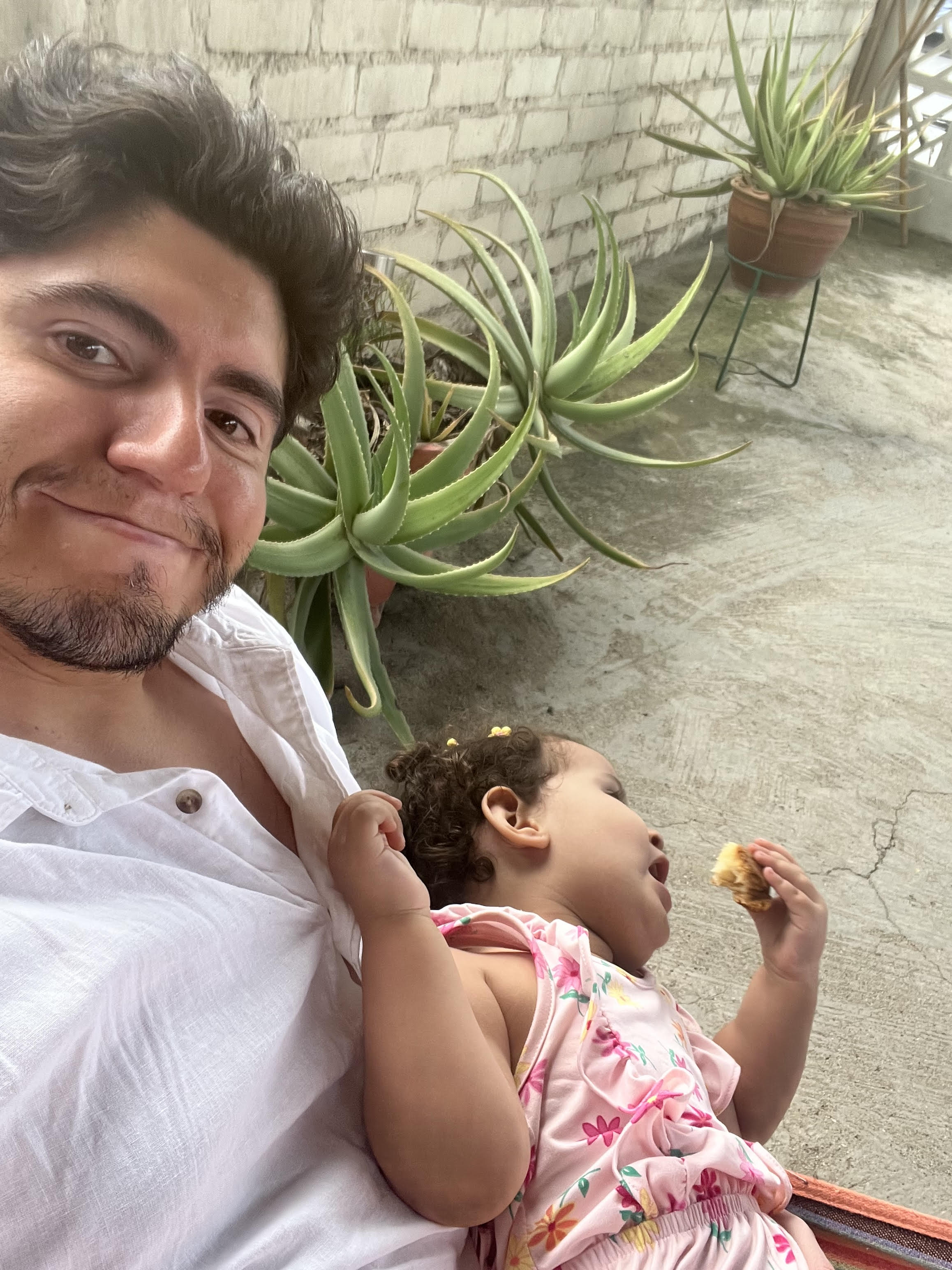 Luis Ladino with family in Colombia